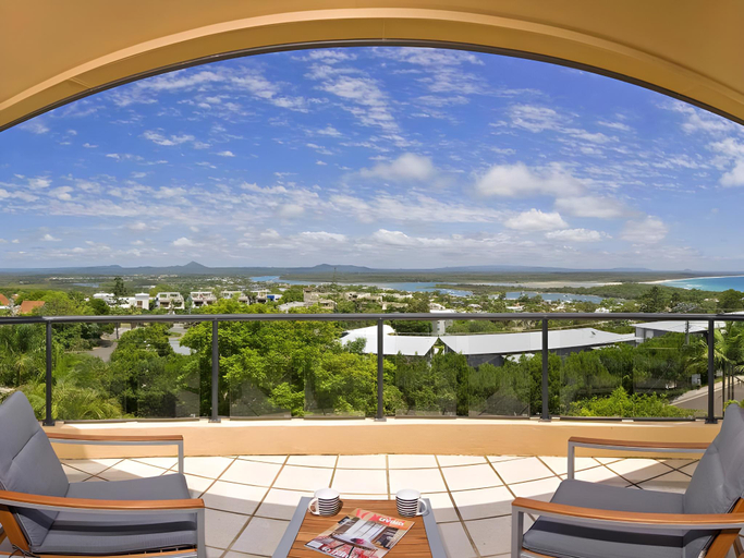 Others 3, Penthouse with Incredible Views & Pool, Noosa - Noosa-Noosaville