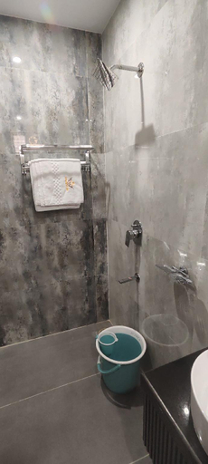 Bathroom 4, Vaishnavi Inn, East Godavari