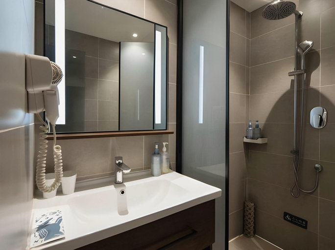 Bathroom 3, Hanting Hotel Xi'an North Railway Station, Xi'an
