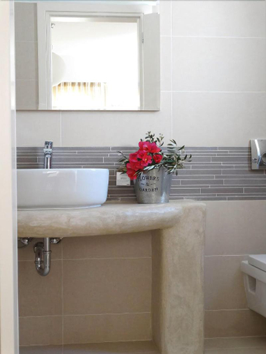 Bathroom 4, Naxos Oceamo, South Aegean
