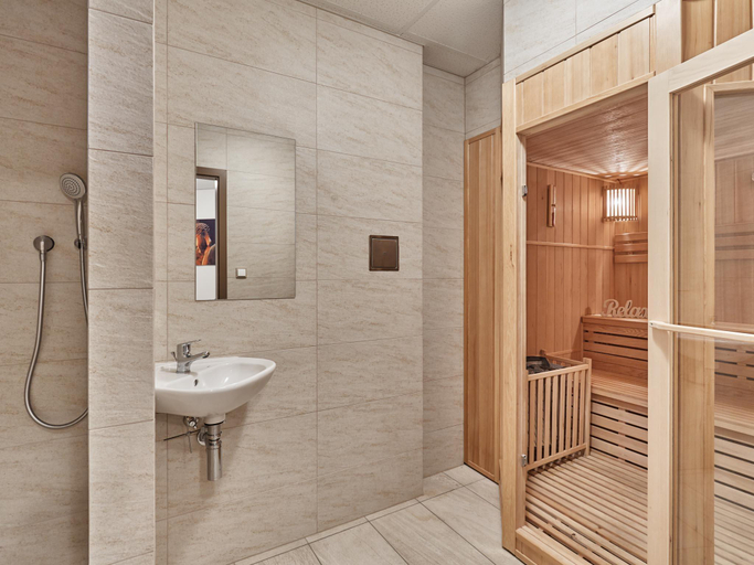 Bathroom, Akropolis Apart Hotel, Karlovy Vary