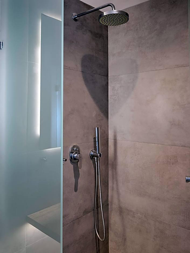 Bathroom 3, Myconian Sunrise Relais & Chateaux Hotel, South Aegean