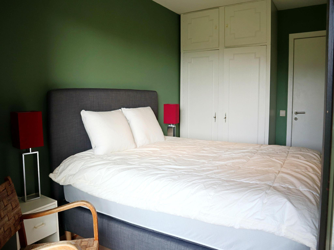 Bedroom 2, Apartment in Nieuwpoort near the Beach, West-Vlaanderen