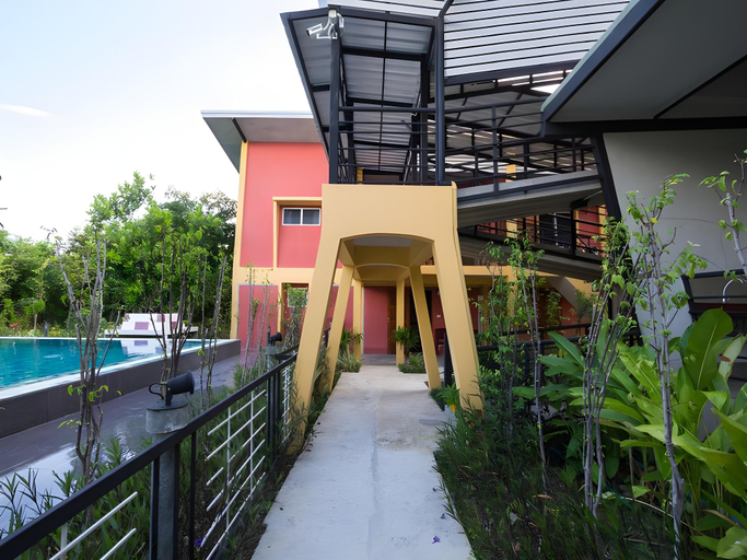 Others 3, Nongbua Garden Ville, Muang Nong Bua Lam Phu