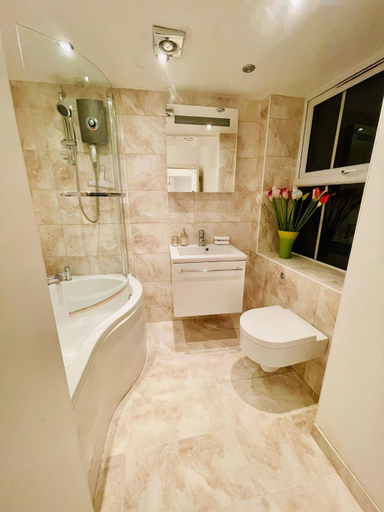 Others 3, Smithfield St Paul Farringdon Central London Apartment, London