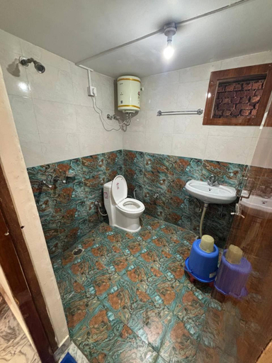 Bathroom 4, Happy Stay Home Stay, Chamba