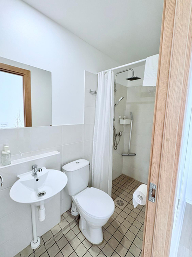 Bathroom 3, Endla Hostel ja Apartamendid, Haapsalu