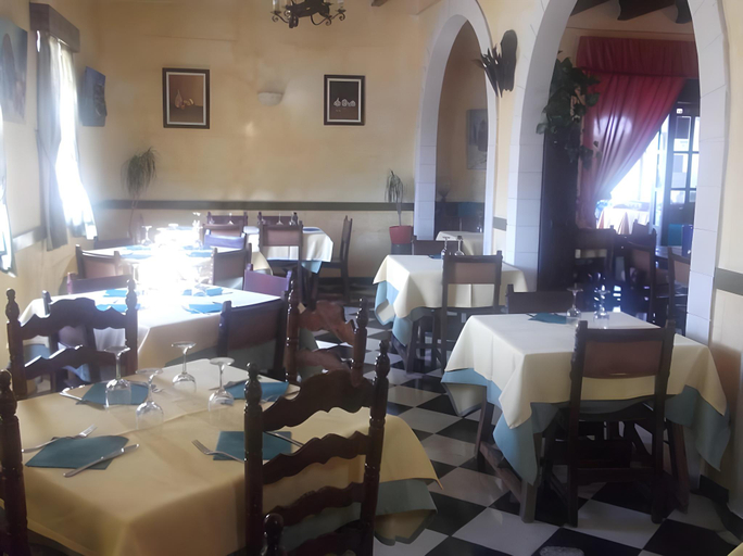 Food & Drinks 4, Castell de Lô, Baleares