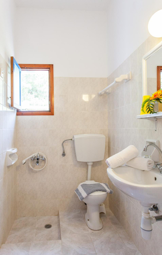 Bathroom 3, Panorama Rooms, Crete