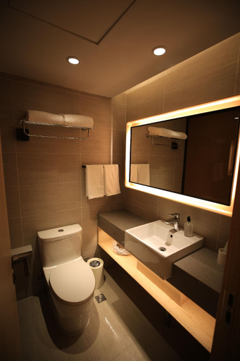 Bathroom 4, Ji Hotel- Putian Phoenix Mountain Park, Putian