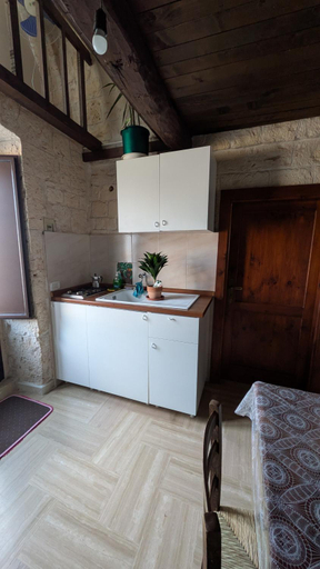 Kitchen 4, Trullo Malvisco, Bari
