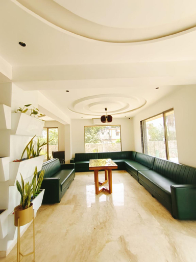 Public Area 3, Hotel Prince Garden Daman, Daman