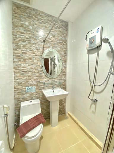 Bathroom 3, Be One Resort, Muang Chiang Rai
