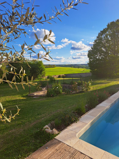 Sport & Beauty 5, Le domaine aux herbes folles, Yonne