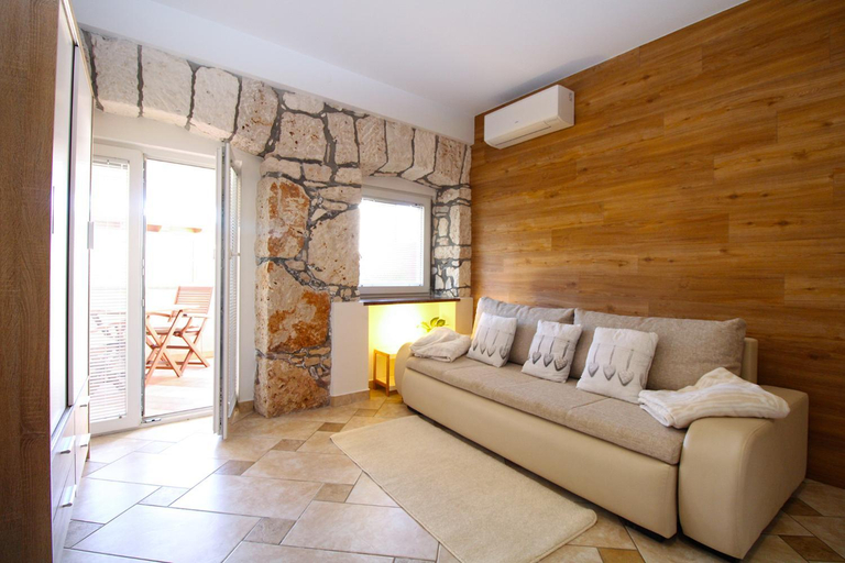 Others 4, Apartments Kristina 1531, Medulin