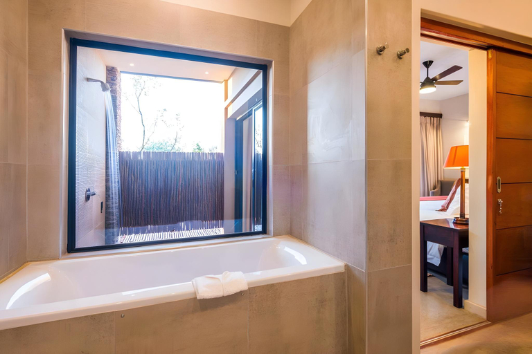 Bathroom, aha Makalali Private Game Lodge, Mopani