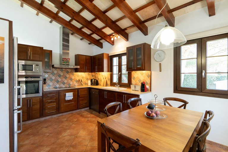Kitchen 5, Villa con piscina Cala Morell, Baleares