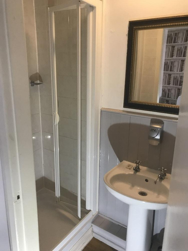 Others 5, The Priory Hotel, Lincolnshire