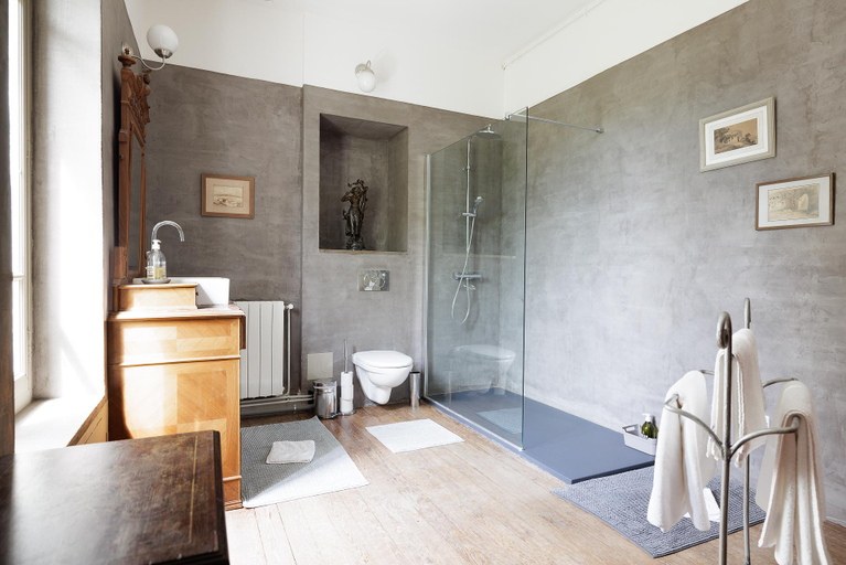 Bathroom, La Glacière - Ostalarià Agricol, Gard