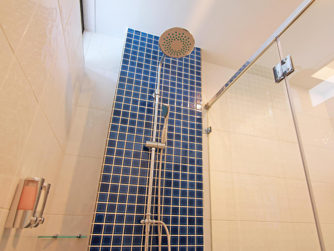 Bathroom 5, Butterfly B&B, Pingtung