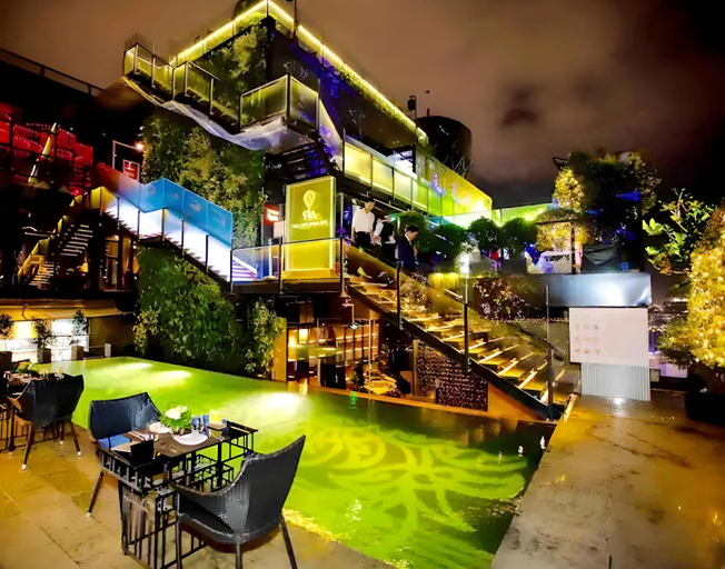 Food & Drinks, The Rixx Park View Apartment @ Ben Thanh/Netflix, District 1