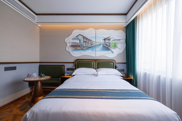 Bedroom 2, Nostalgia S Hotel(Shanghai Railway Station), Shanghai
