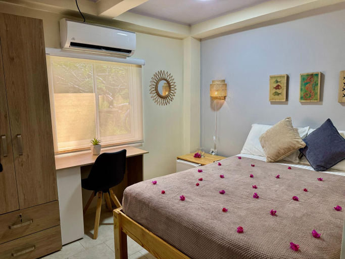 Bedroom 2, Colorful Garden House, Providencia