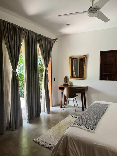 Bedroom 2, Casa Areka, Dist. Pochutla