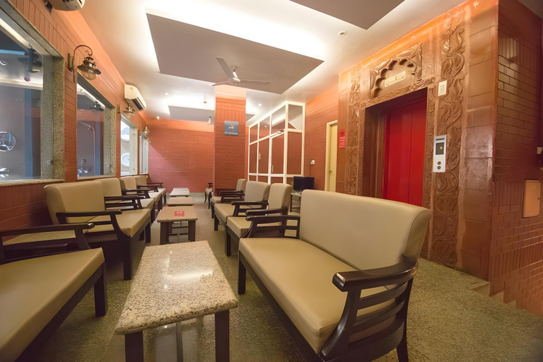 Public Area, Hotel Malik Residency, Kanpur Nagar