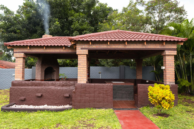 Exterior & Views 2, Viata Luxe Guesthouse, Mopani