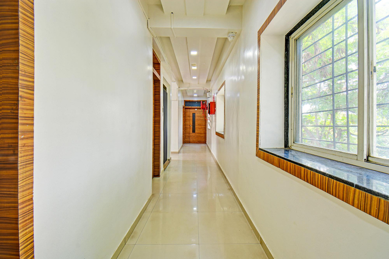 Public Area 3, Fabhotel Sai Inn, Pune