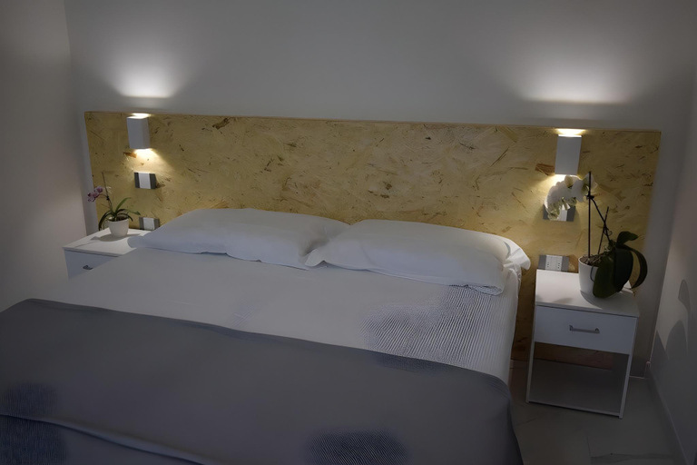 Bedroom, UNI Apart, Trento