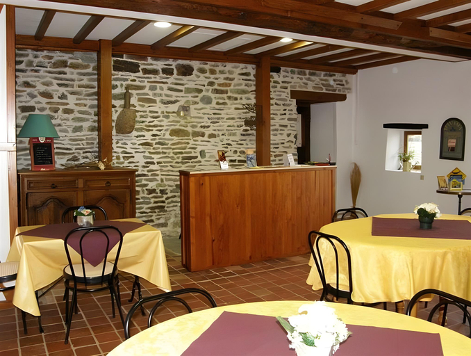 Food & Drinks, La Bastide du Moulin - Mont St Michel, Manche