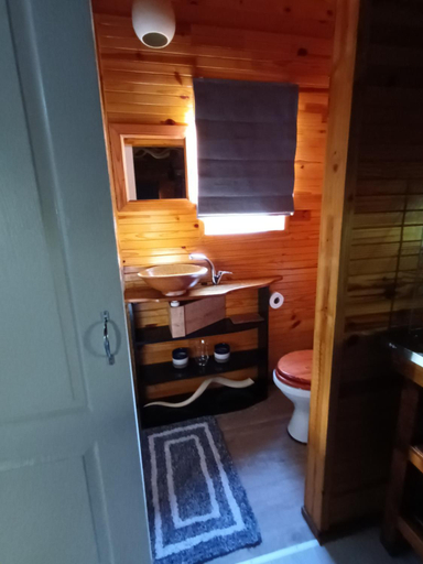 Bathroom 2, Assegai Rest, Cape Winelands