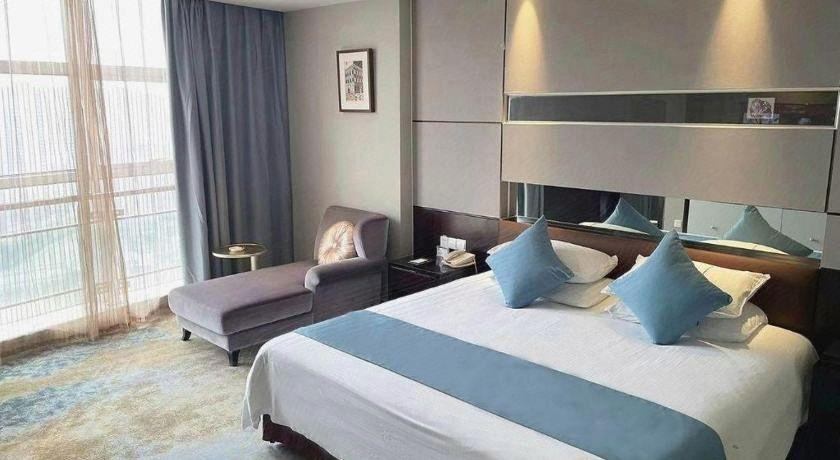 Bedroom 2, Haining Pidu Jinjiang Hotel, Jiaxing