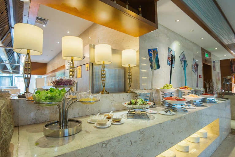 Food & Drinks 5, New Beacon Walden Hotel, Ezhou