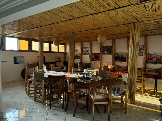 Food & Drinks 4, Dinosaur Anza Surf House, Agadir-Ida ou Tanane
