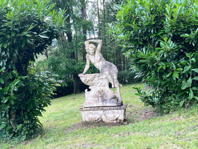 Others 5, Chateau de Marigny, Nièvre
