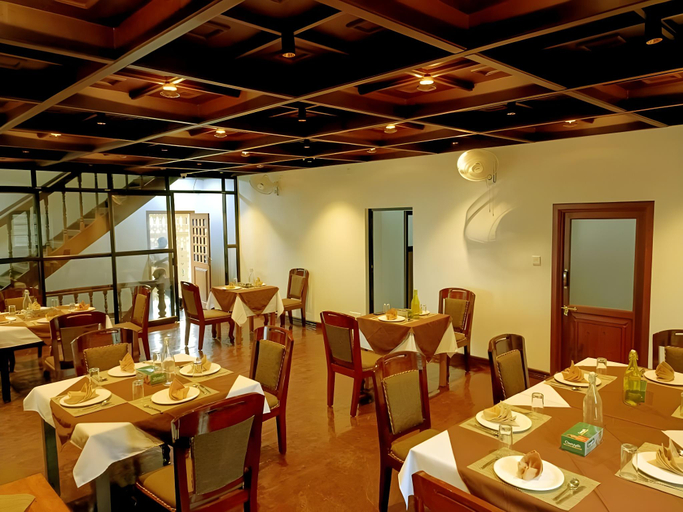Food & Drinks 4, Napier Heritage by Velvet Hotels, Ernakulam