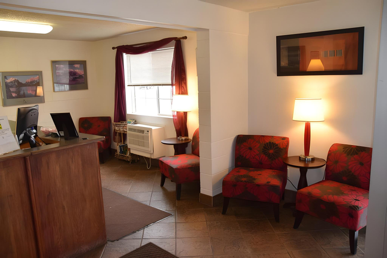 Public Area 2, 1st Choice Inn of Rawlins, Carbon