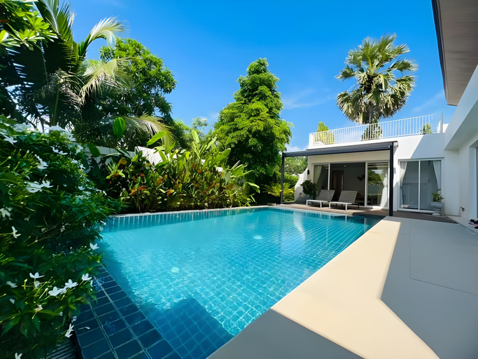 Sport & Beauty 2, Luxury pool villa Pranburi is nearby the ocean., Pran Buri