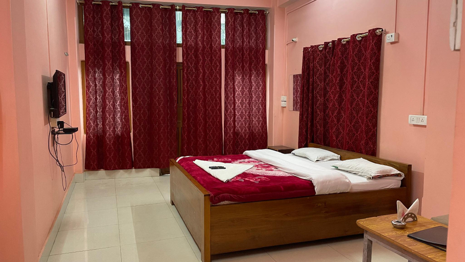 Others 2, HOTEL CITY HEART, Imphal West