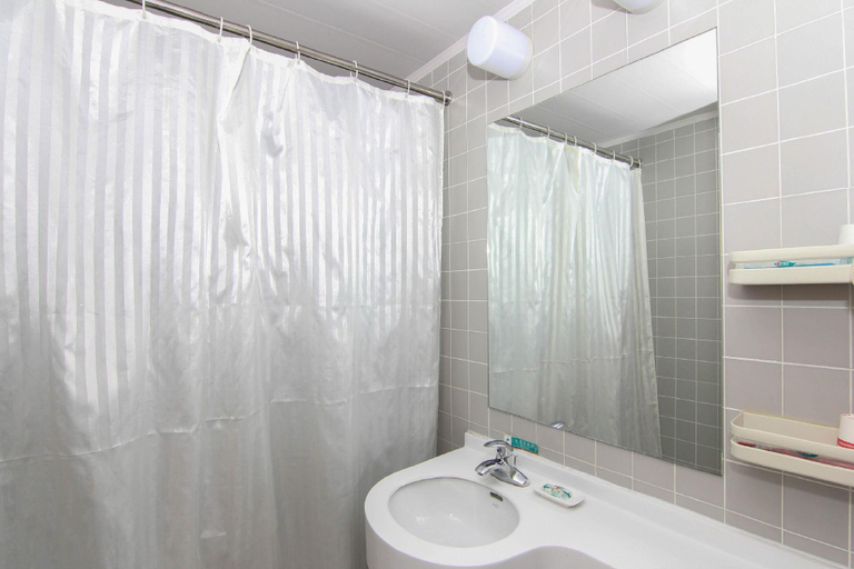 Bathroom 3, Jinjiang Inn Zhenjiang Jiangsu University Suning Plaza, Zhenjiang