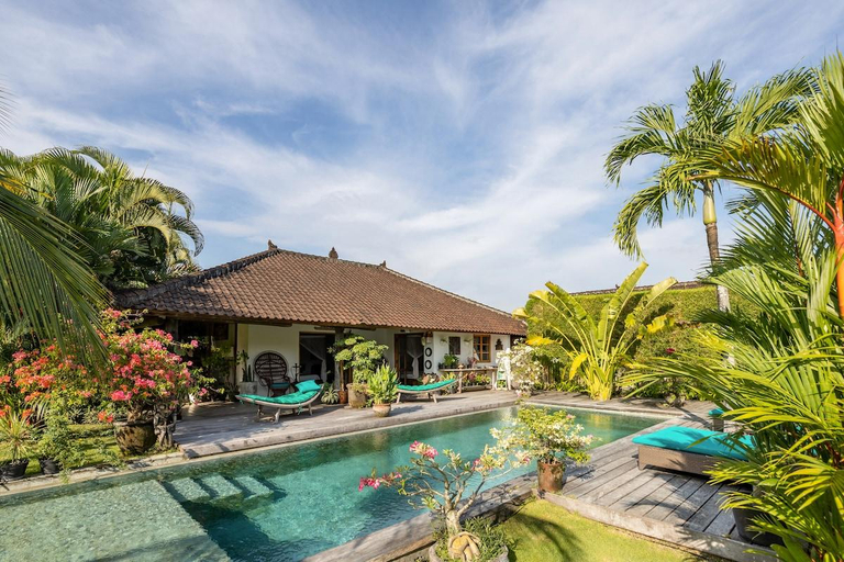 Sport & Beauty 4, Villa Tago - 5 BR Villa in Umalas, Badung
