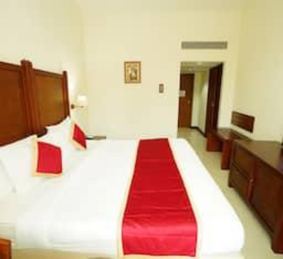 Bedroom 2, Hotel Abirami, Thiruvananthapuram