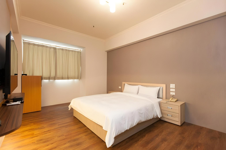 Bedroom 2, Huang Tai Hotel, Yilan
