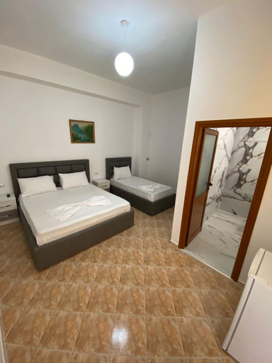 Others 4, Guesthouse SELI, Beratit