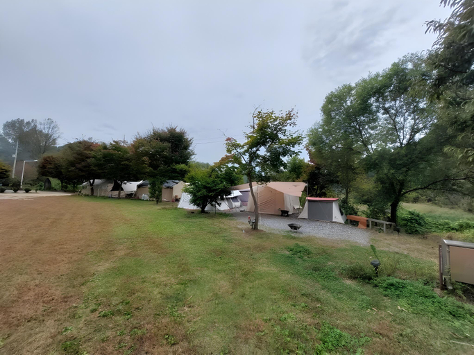 Others 5, Gapyeong Jandigujang Pension, Gapyeong