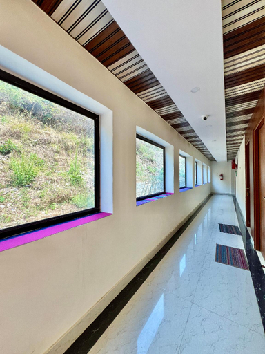 Public Area, Dhurva Hotel & Resorts , Garhwal