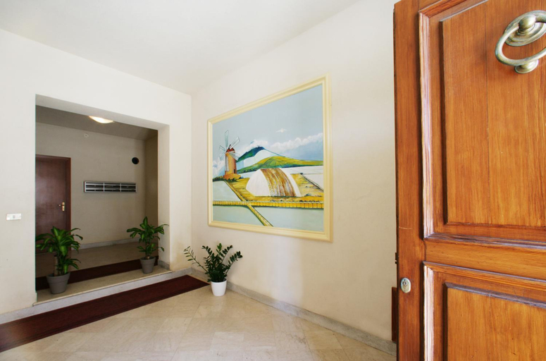 Public Area, Scudaniglio Apartments, Trapani